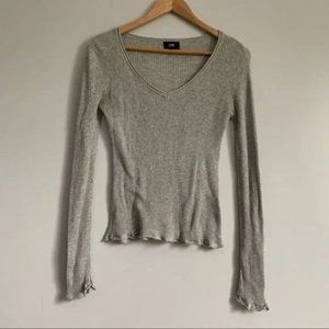 Line the label solid v neckline top grey ribbed knit with lettuce trim Size XS